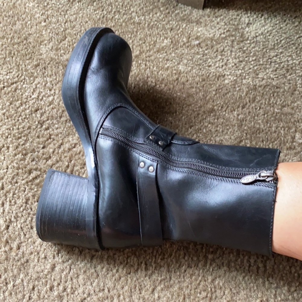 Black Leather Haley-Davidson riding boots.